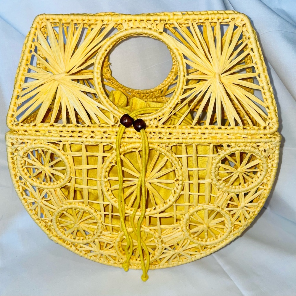 House of Harlow 1960 Handwoven Yellow Wicker Boho Chic Basket Purse